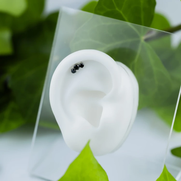 Tytanowy Kolczyk SREBRNY labret czarny cyrkoniami